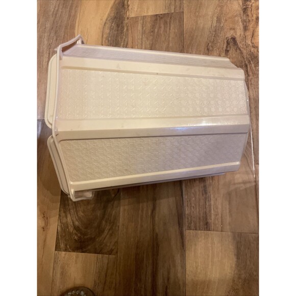 Vintage Rubbermaid Trash Can Waste Basket Almond Cream Tan Basket Weave 2945 - Picture 9 of 9